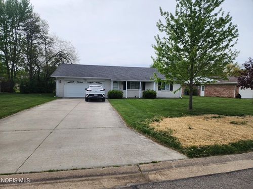 365 N Harmony Dr, Napoleon, OH, 43545-9473 | Card Image