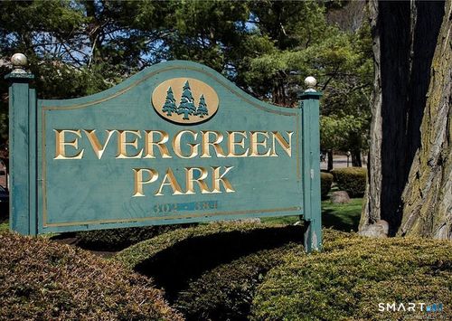 372-372 Knapps Hwy, Fairfield, CT, 06825-4341 | Card Image