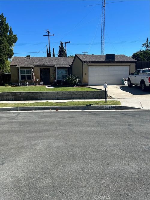 27806 Meadowcreek Rd, Canyon Country, CA, 91351-1003 | Card Image