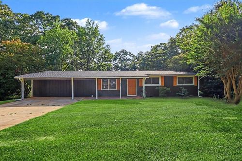 531 Landers St, Monroe, GA, 30655-3018 | Card Image