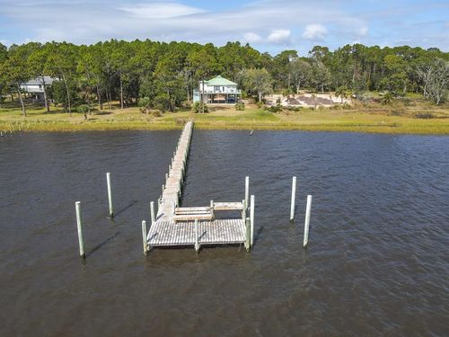 2634 Highway 98 E, Carrabelle, FL, 32322-2005 | Card Image