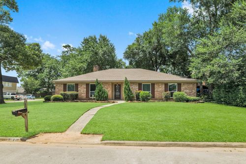 27201 Paula Ln, Conroe, TX, 77385-9053 | Card Image