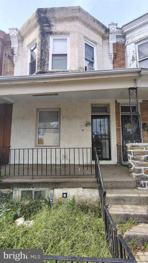 932 Forrester Ave, DARBY, PA, 19023-1612 | Card Image