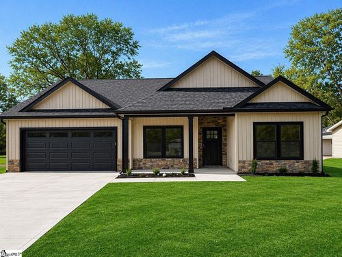 179 Cedar Ave, wellford, SC, 29385-9635 | Card Image