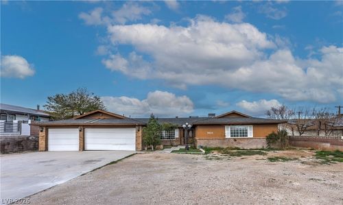 5610 Eldora Ave, Las Vegas, NV, 89146-5432 | Card Image