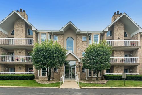 3sw-7787 Bristol Park Dr, Tinley Park, IL, 60477-8585 | Card Image