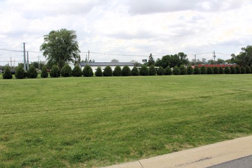 30 Liberty Ln, Clinton, IL, 61727-2605 | Card Image