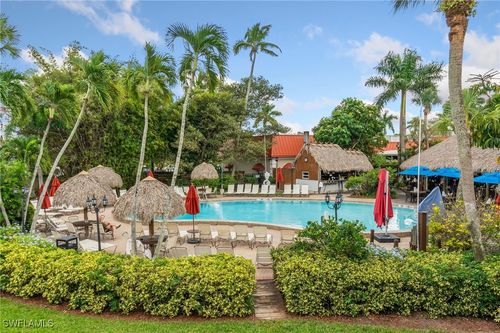 204-2555 Tamiami Trl N, NAPLES, FL, 34103-3711 | Card Image