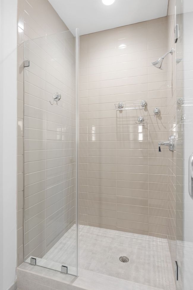 APT-407 - 20 Rutledge St, Condo with 3 bedrooms, 4 bathrooms and 2 parking in Nashville TN | Image 32