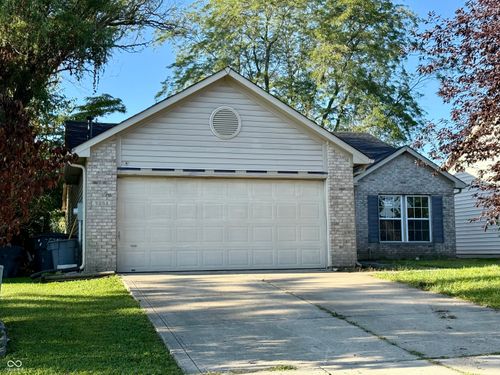 7251 Dublin Ln, Indianapolis, IN, 46239-7877 | Card Image