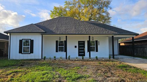 11370 E Black Oak Dr, Baton Rouge, LA, 70815-2301 | Card Image