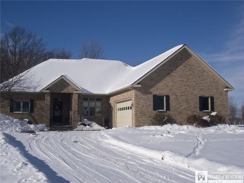 7 Nance Ter, Fredonia, NY, 14063-2348 | Card Image