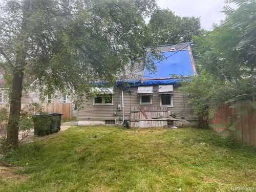 15921 Bramell St, Detroit, MI, 48223-1058 | Card Image