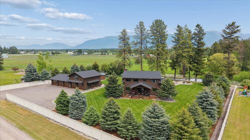 44 Aspen Ct, Kalispell, MT, 59901-6688 | Card Image