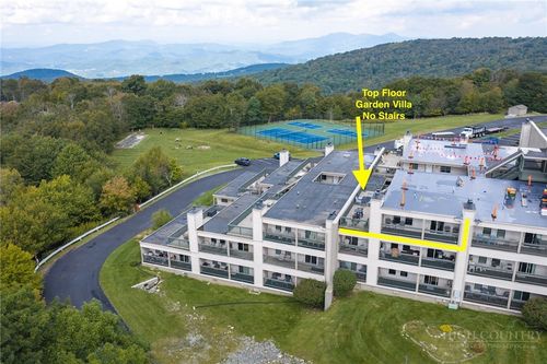3317-301 Pinnacle Inn Rd, Beech Mountain, NC, 28604-7479 | Card Image
