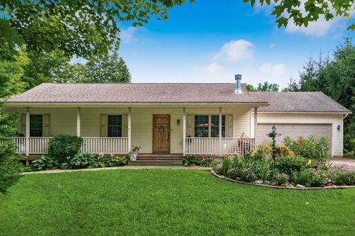 71 Queenway Ct, Howard, OH, 43028-9369 | Card Image