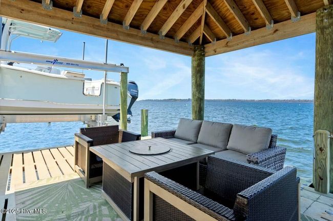 Gazebo /. Boat Lift | Image 13