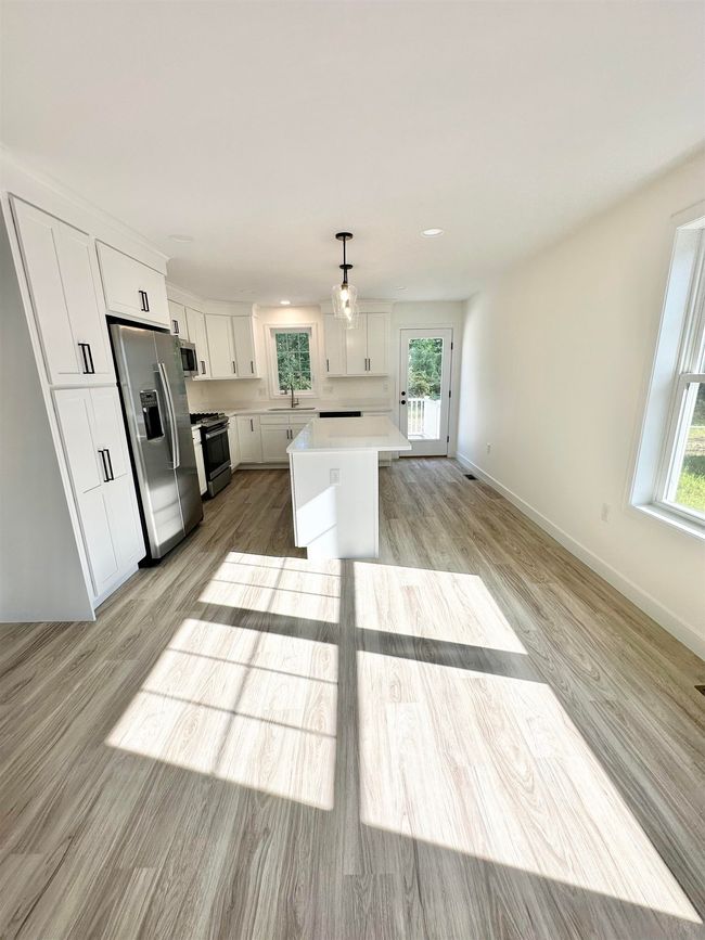 50 Copley Dr, Condo with 3 bedrooms, 3 bathrooms and null parking in Dover NH | Image 4