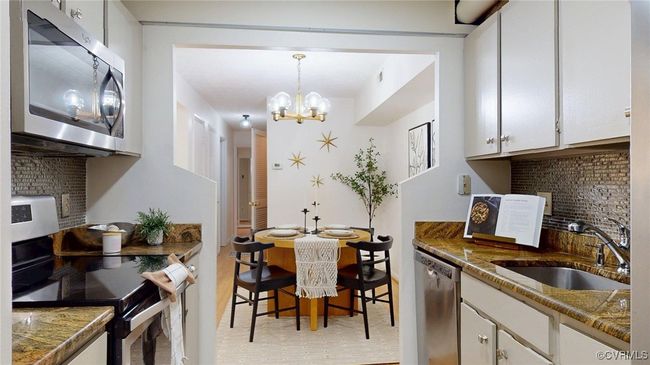 APT-7 - 2106 Turtle Run Dr, Condo with 2 bedrooms, 2 bathrooms and null parking in Henrico VA | Image 4