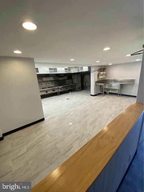 2039 Englewood Ave, WOODLAWN, MD, 21207-5203 | Card Image