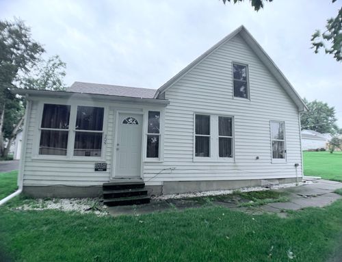 205 E Pease Street, Heyworth, IL, 61745 | Card Image