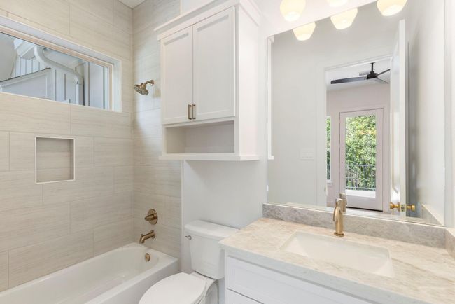 She will feel like a princess with her very own balcony! | Image 26