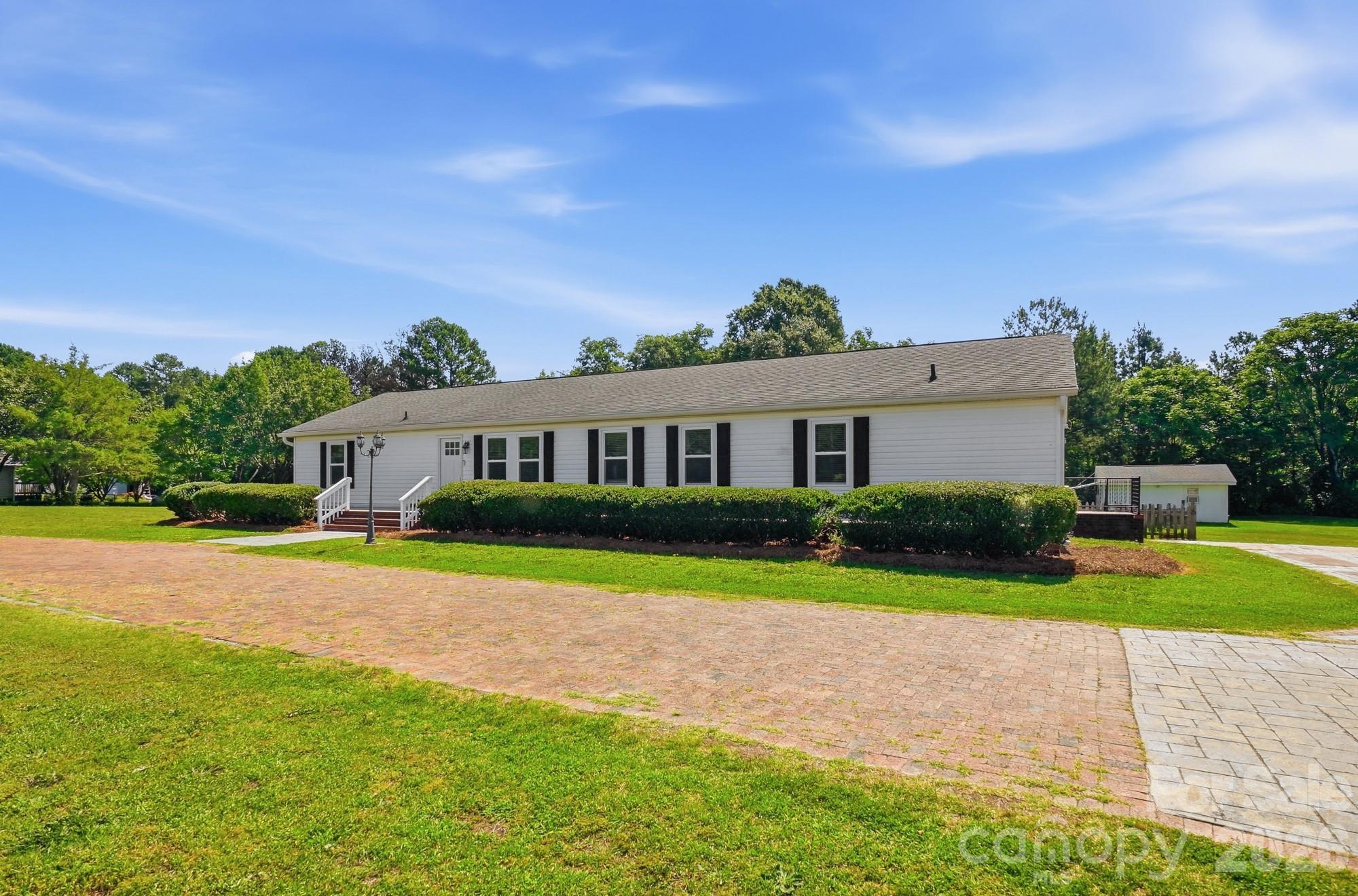 Residential in Clover 2
