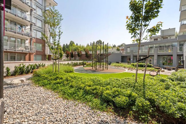 2201 - 305 Morrissey Road, Condo with 2 bedrooms, 2 bathrooms and 1 parking in Port Moody BC | Image 26