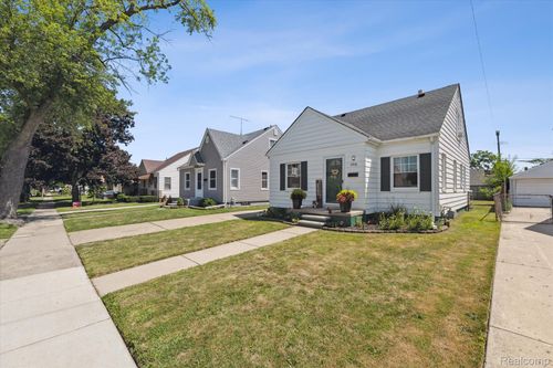 6839 Weddel St, Taylor, MI, 48180-1983 | Card Image