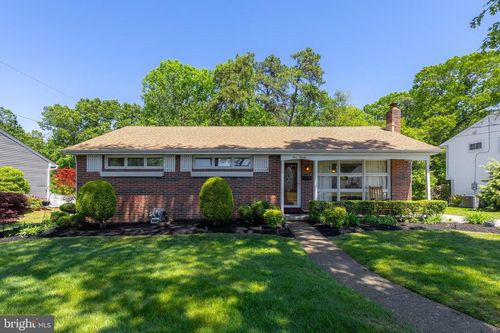 120 Crest Ave, BERLIN, NJ, 08009-1108 | Card Image