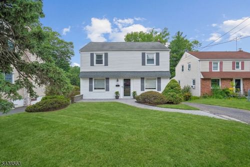 373 Saint Cloud Ave, West Orange, NJ, 07052-2517 | Card Image