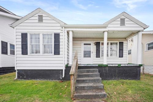 3434 Blackburn Ave, Ashland, KY, 41101-4940 | Card Image