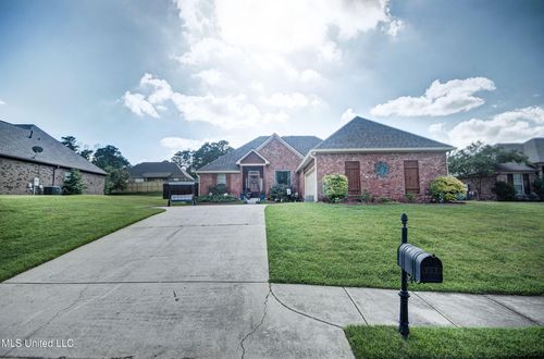 868 Willow Grande Cir, Brandon, MS, 39047-8347 | Card Image