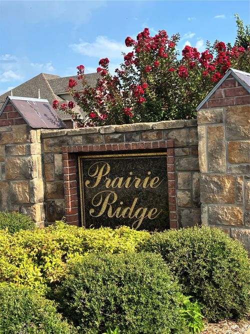 104 Homestead Dr, Bartlesville, OK, 74006-2918 | Card Image