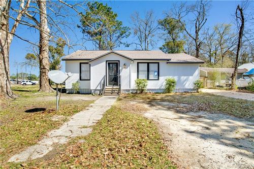 552 Kansas St, Chickasaw, AL, 36611-1842 | Card Image