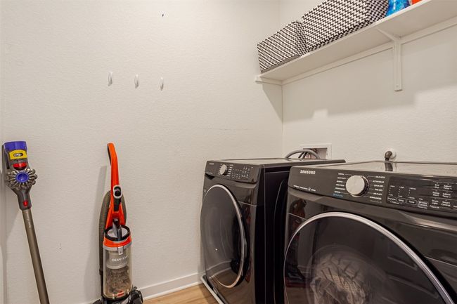 LAUNDRY !!! | Image 29