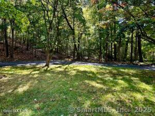 20 Holly Way, Cos Cob, CT, 06807-1715 | Card Image