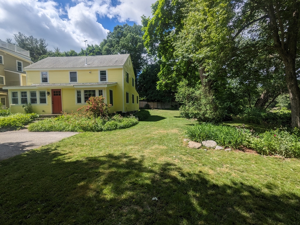 Water St, Concord, MA 01742