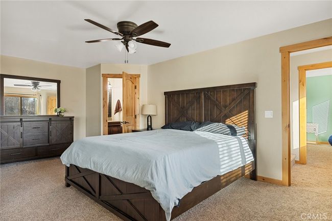 29230 Lakeview Ln, House other with 3 bedrooms, 3 bathrooms and null parking in Cedar Glen CA | Image 14