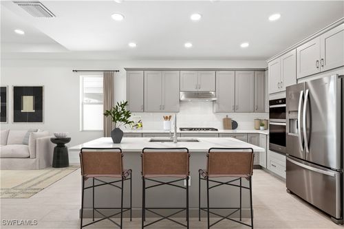 8905 Oceana Way, Naples, FL, 34114-2972 | Card Image