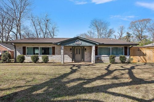 1005 Logansport St, Nacogdoches, TX, 75961-4515 | Card Image