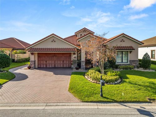 2961 Sanctuary Cir, LAKELAND, FL, 33803-5483 | Card Image