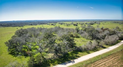 5940 Tenney Creek Rd, Luling, TX, 78648-2373 | Card Image