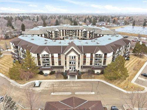 304-1622A Acadia Drive, Saskatoon, SK, S7H5H7 | Card Image