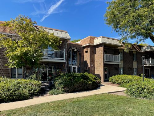 apt-205-444 N Wilke Rd, Palatine, IL, 60074-4162 | Card Image