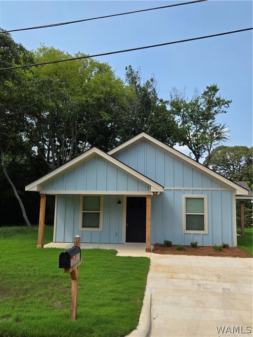 2132 4th St E, Tuscaloosa, AL, 35404-2930 | Card Image