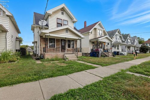 1301 Ellis Ave, Toledo, OH, 43605-3015 | Card Image