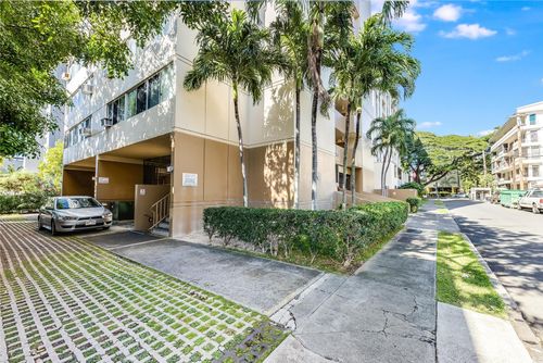 203-1617 Clark St, Honolulu, HI, 96822-4803 | Card Image