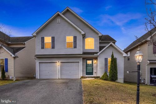 590 Thomas Armor Dr, WINDSOR, PA, 17366-9026 | Card Image