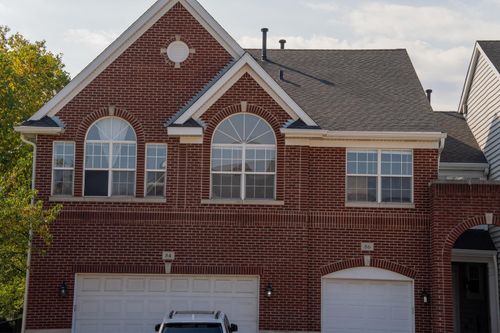 86-86 Allerton Dr, Schaumburg, IL, 60194-5158 | Card Image